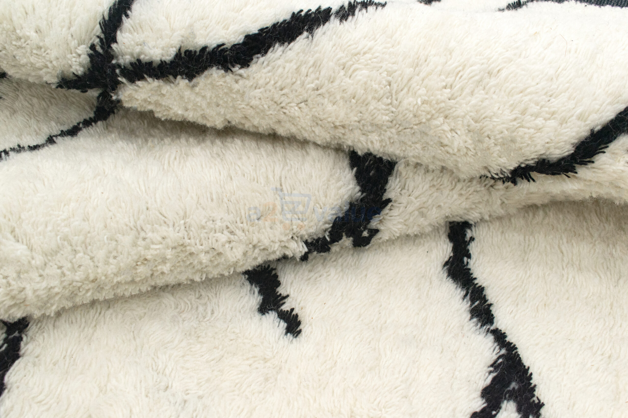 Modern Abstract Shag Area Rug – Soft Cream Base with Black Line Design